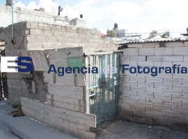 Pobreza colonias del sur - ES imagen agencia de fotografía
