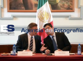 Gali adelanta, Aréchiga  a la secretaría de gobernación  - ES imagen agencia de fotografía