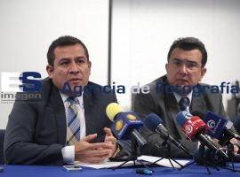 Anuncia SAT Incorporación Fiscal para personas físicas - ES imagen agencia de fotografía