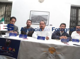 Anuncian foro: del foro:Cantoya, en defensa de una tradición de identidad mexicana. - ES imagen agencia de fotografía