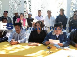 Los de abjo se manifesran contra RMV - ES imagen agencia de fotografía