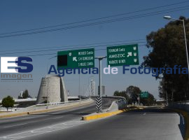Distribuidor vial autopista  - ES imagen agencia de fotografía