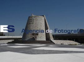 Monumento a Héroes  - ES imagen agencia de fotografía
