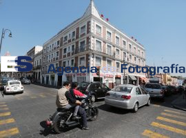 Trafico en Los Sapos - ES imagen agencia de fotografía
