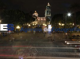 Centro Histórico de Puebla durante la noche - ES imagen agencia de fotografía