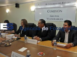 Se instala mesa de grupos Vulnerable  - ES imagen agencia de fotografía
