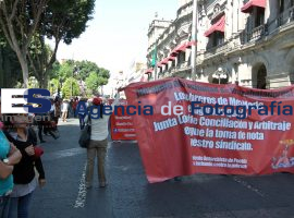 Antorchastas piden reconocimiento a su sindicato de Mexmode  - ES imagen agencia de fotografía