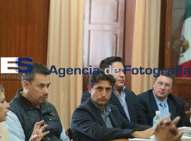 Se reune José Juan Espinosa con presidentes de juntas auxiliares - ES imagen agencia de fotografía
