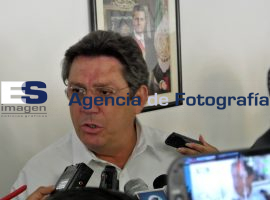 Rayet reconoce AC - ES imagen agencia de fotografía