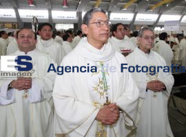 Norberto Rivera en ordenamiento en Puebla  - ES imagen agencia de fotografía
