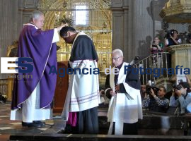 Miércoles de ceniza, inician festividades de pascua   - ES imagen agencia de fotografía