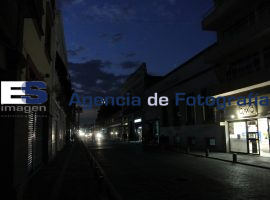 A oscuras en reforma  - ES imagen agencia de fotografía