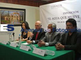 CONAGUA conmemora el día internacional con pintura  - ES imagen agencia de fotografía