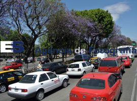 Trafico en Dorada  - ES imagen agencia de fotografía