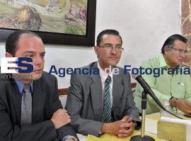 NANAPAT, rueda de prensa  - ES imagen agencia de fotografía