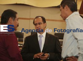 Se reune René Bejarano con lideres de IDN - ES imagen agencia de fotografía