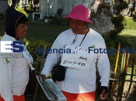 Naranjitas dicen apoyar sindicato Benito Juárez - ES imagen agencia de fotografía