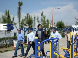 Espinosa y Youshimatz recorren Unidad Deportiva  - ES imagen agencia de fotografía