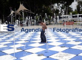 Calor, fuente del CENCH  - ES imagen agencia de fotografía