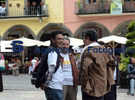 PRD promueve consulta  - ES imagen agencia de fotografía