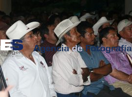 Sierra unida contra mineras  - ES imagen agencia de fotografía