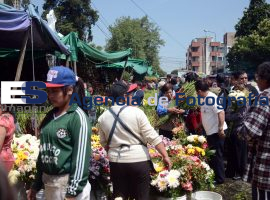 Panteón municipal, día del padre - ES imagen agencia de fotografía