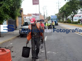 Bacheo en la diagonal.  - ES imagen agencia de fotografía