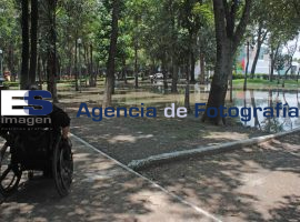 Parte del Parque Juárez se inunda - ES imagen agencia de fotografía