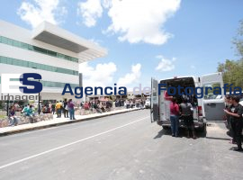 Realizan simulacro de sismo en la Biblioteca Central de la BUAP - ES imagen agencia de fotografía