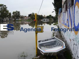 Nuevo desbordamiento de Puente Negro  - ES imagen agencia de fotografía