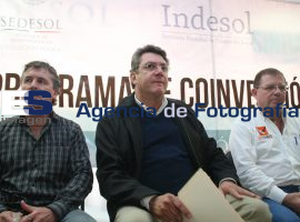 Rayet entrega recursos  - ES imagen agencia de fotografía