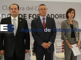 Procuradores DF y Puebla  - ES imagen agencia de fotografía