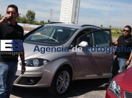 Realizan prueba de manejo de Seat - ES imagen agencia de fotografía
