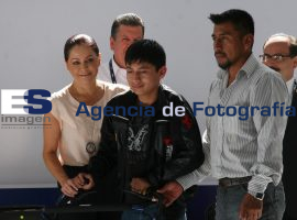 DUF entrega credenciales  - ES imagen agencia de fotografía