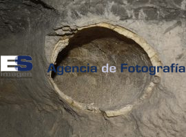 Encuentra lo que podría ser un colmillo de mamut en Acatzingo   - ES imagen agencia de fotografía