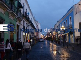 El primer cuadro de la ciudad - ES imagen agencia de fotografía