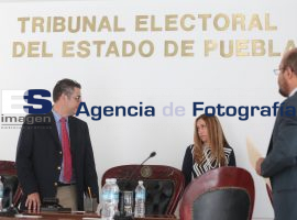 Sesiona el TEEP 12 agosto 2014 - ES imagen agencia de fotografía