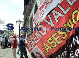 Manifestación por juntas auxiliares llegan a Congreso  - ES imagen agencia de fotografía