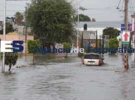 Se inunda la 14 sur 31-08-2014 - ES imagen agencia de fotografía