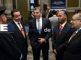 Palacio, la primera guardia  - ES imagen agencia de fotografía
