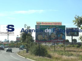 Anuncios espectaculares pagarán permisos a la SFA - ES imagen agencia de fotografía
