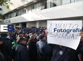 Entra en paro la Policía Estatal Puebla 2014 - ES imagen agencia de fotografía