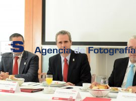 Alas triunfo, upaep  - ES imagen agencia de fotografía