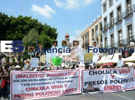 Libertad a los presos, manifiestan habitantes de San Andrés Cholula  - ES imagen agencia de fotografía