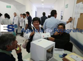 Votan sidicalizados de Salud por nuevo dirigente - ES imagen agencia de fotografía