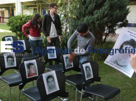 Estudiantes de la Ibero protestan por Ayotzinapa - ES imagen agencia de fotografía