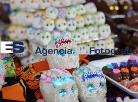 Temporada de Día de Muertos - ES imagen agencia de fotografía