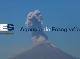 Fumarola del Popocatépetl 20-10-2014 - ES imagen agencia de fotografía