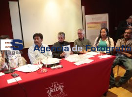 Foro Ciudad y Defensa en la Ibero 2014 - ES imagen agencia de fotografía
