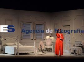 La voz humana  - ES imagen agencia de fotografía